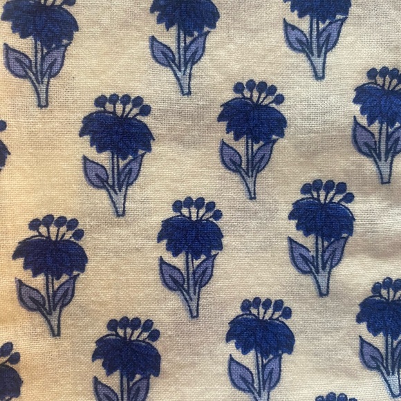 Set of 8 Cobalt and White Colored Cloth Napkins - Picture 2 of 6